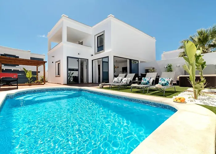 Villa Acacia